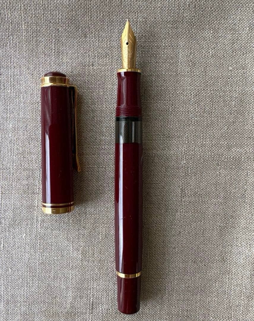 Pelikanペリカン 万年筆 旧型 18C-750 バーガンディ　吸入式