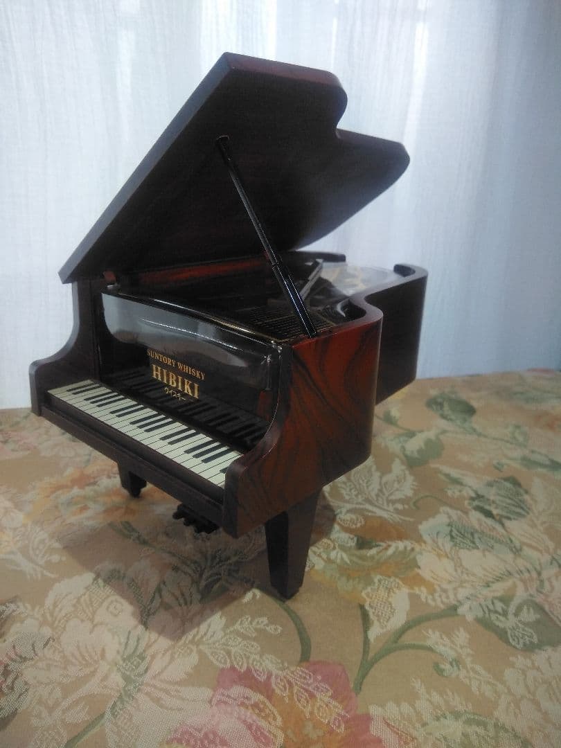 サントリーウイスキー響空瓶 サントリーニッカミニウイスキー未開封六点