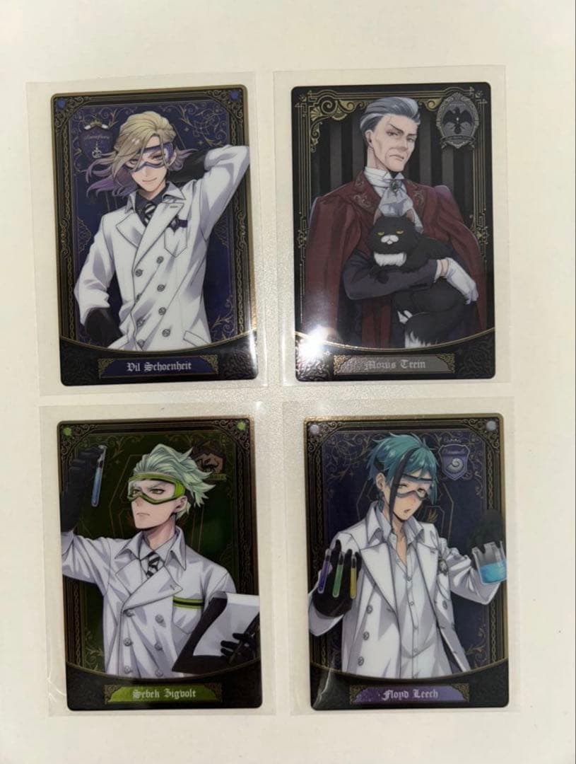 【ツイステまとめ売り】グッズセット パズル缶バ他