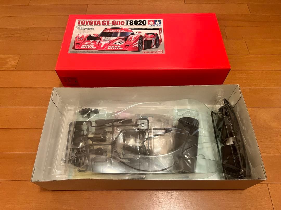 【絶版・レア】 トヨタ GT-ONE TS020 タミヤ製 1/10 RCカー