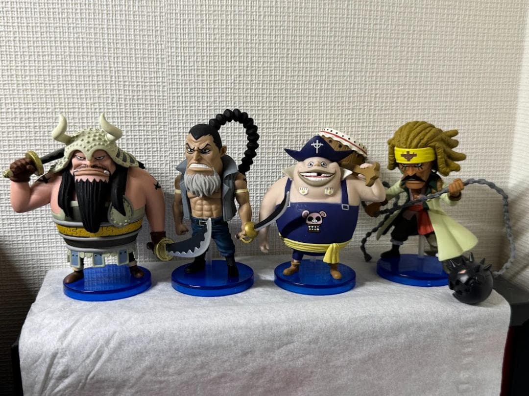 ワンピース　ワールドコレクタブルフィギュア 白ひげ海賊団 コンプ 17体セット