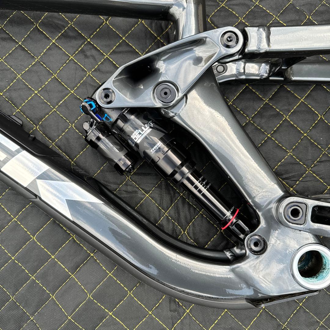 TREK SLASH8 フレーム美品