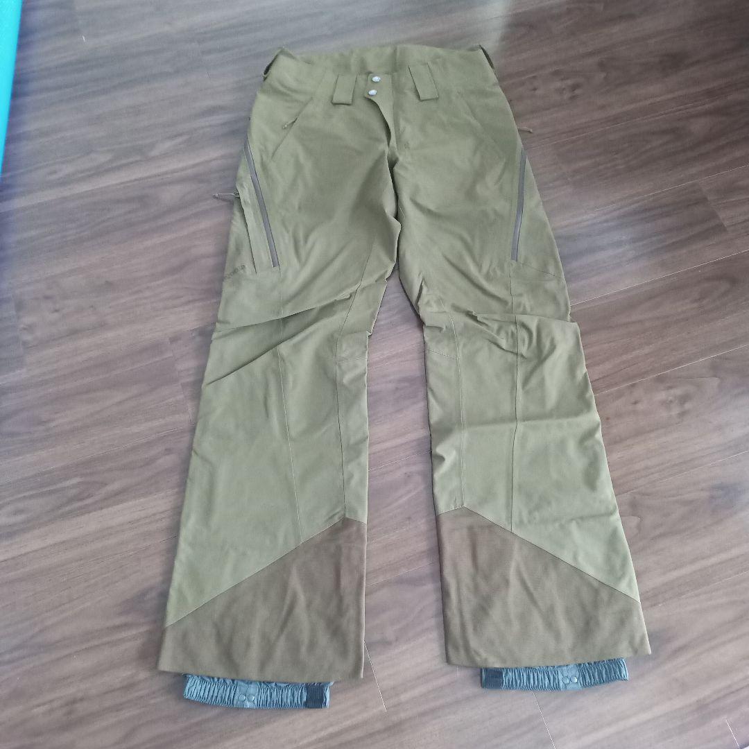 Patagonia スノーボードウェア オリーブ