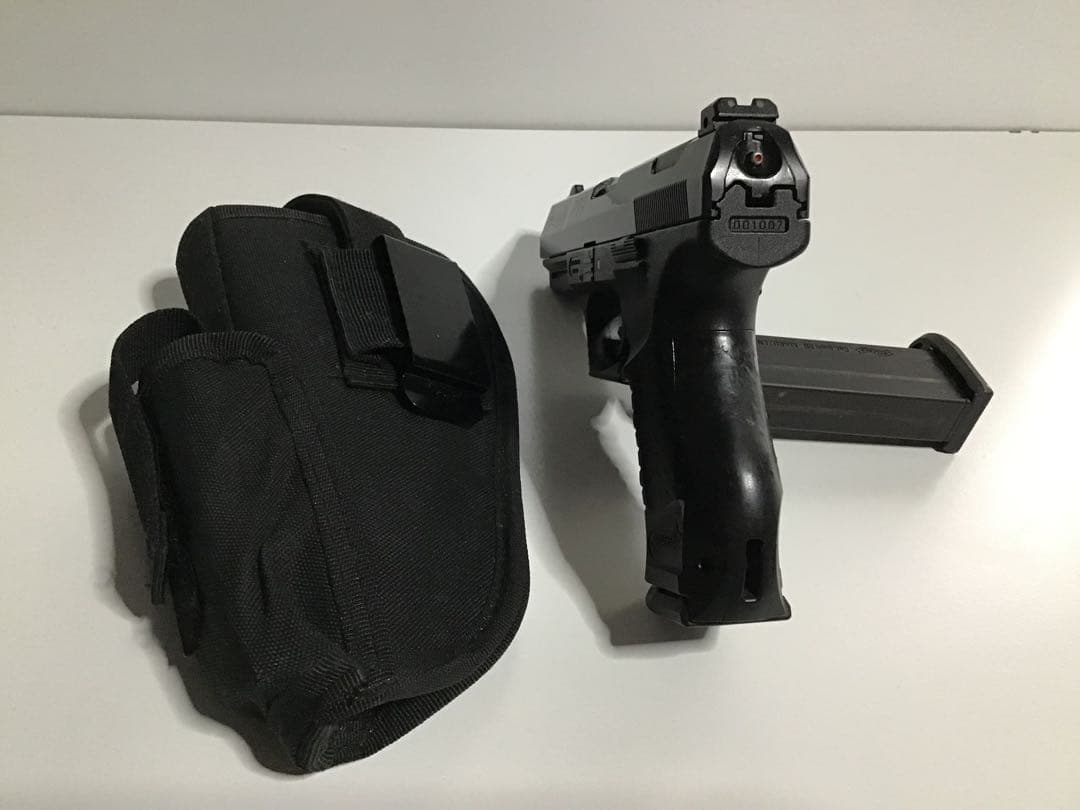 P99 ガス・ブローパック　ホルスター付き