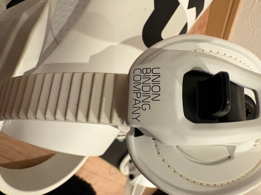 FLUX SNBD スノーボード ホワイト/ブラック　UNIONビンディング付