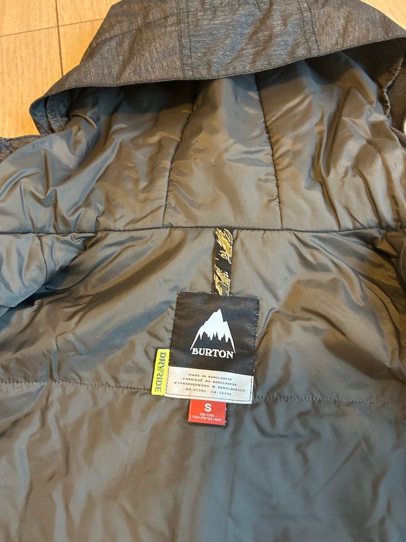 バートン　子ども用　スノーボードウェア　セット