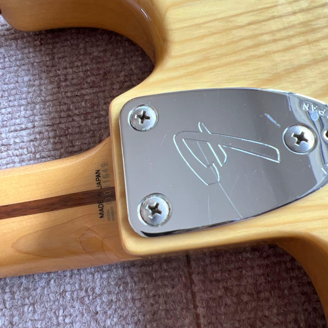 a*t様 Fender ストラトキャスター （EMGピックアップ3連発、ソフトケ