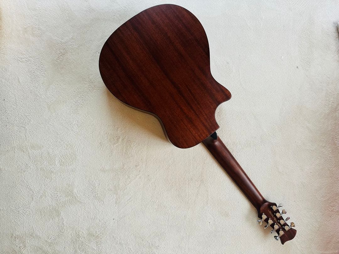 Legator H8 Helio 8弦アコースティックギター