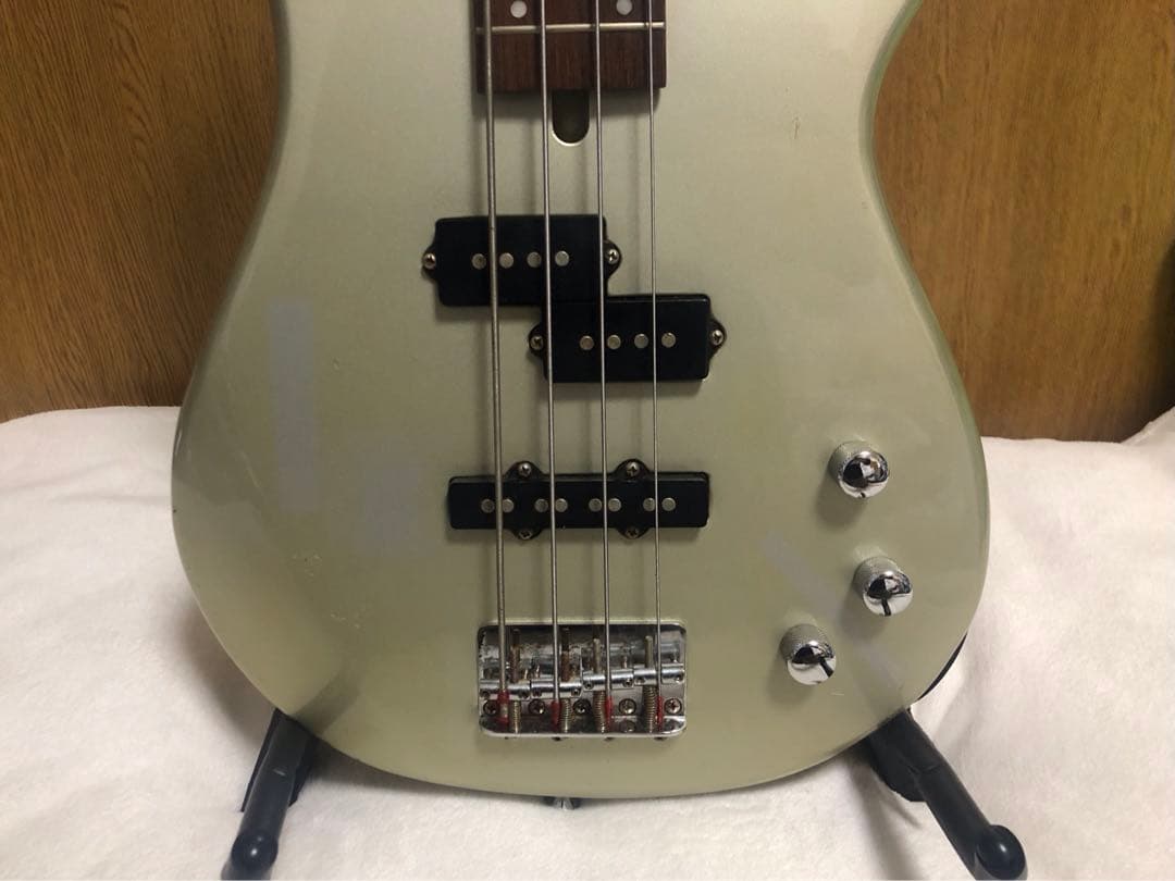 FERNANDES Bassフェルナンデス FRB-40 エレキベース ケース付