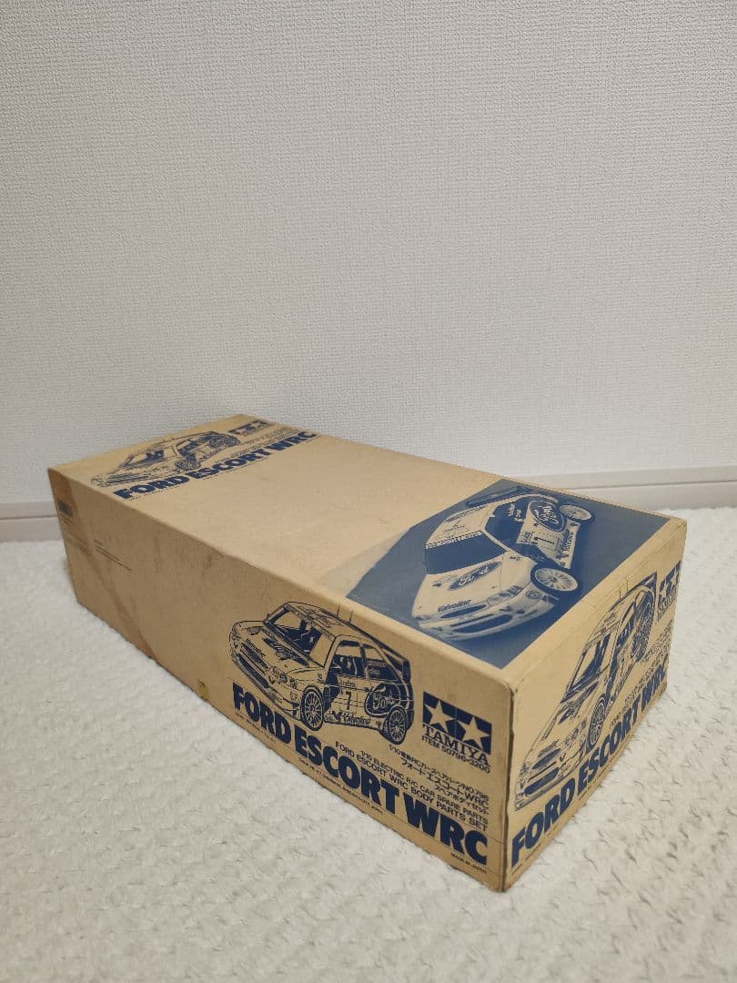 タミヤ　1/10　フォード　エスコート　WRC　スペアボディ
