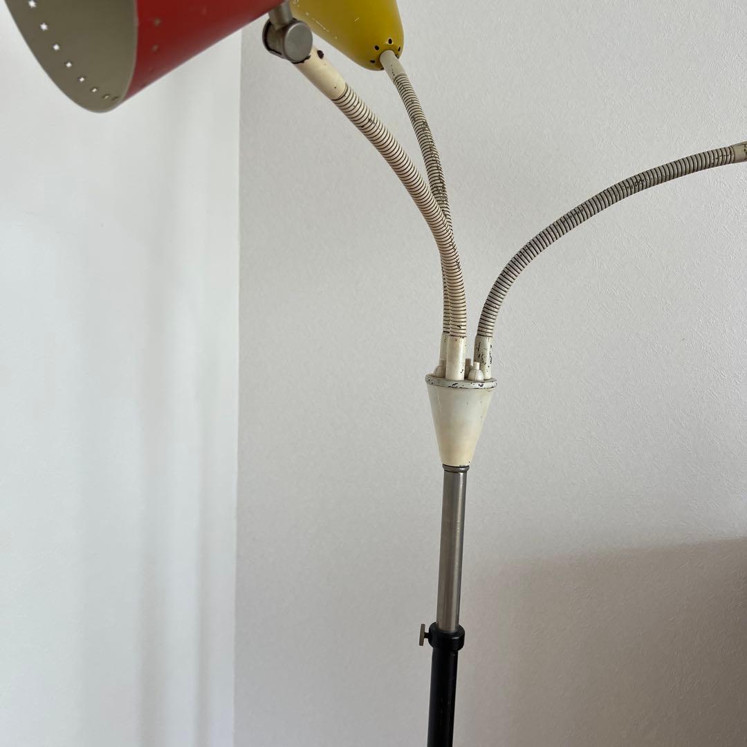 家具 Hala Mid Century floor lamp by Busquet