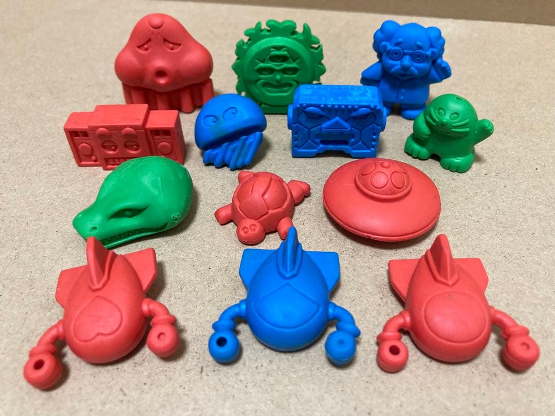 ツインビー　消しゴム　13種類