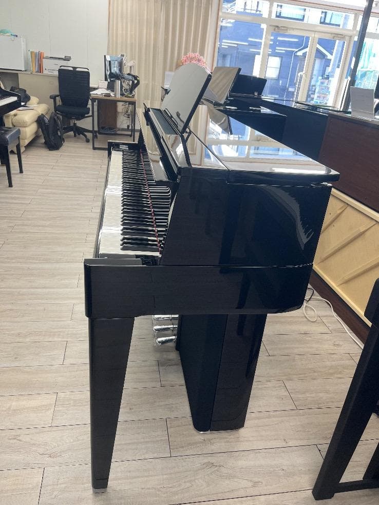 ★81272【電子ピアノ】アバングランド　YAMAHA　N2　11製