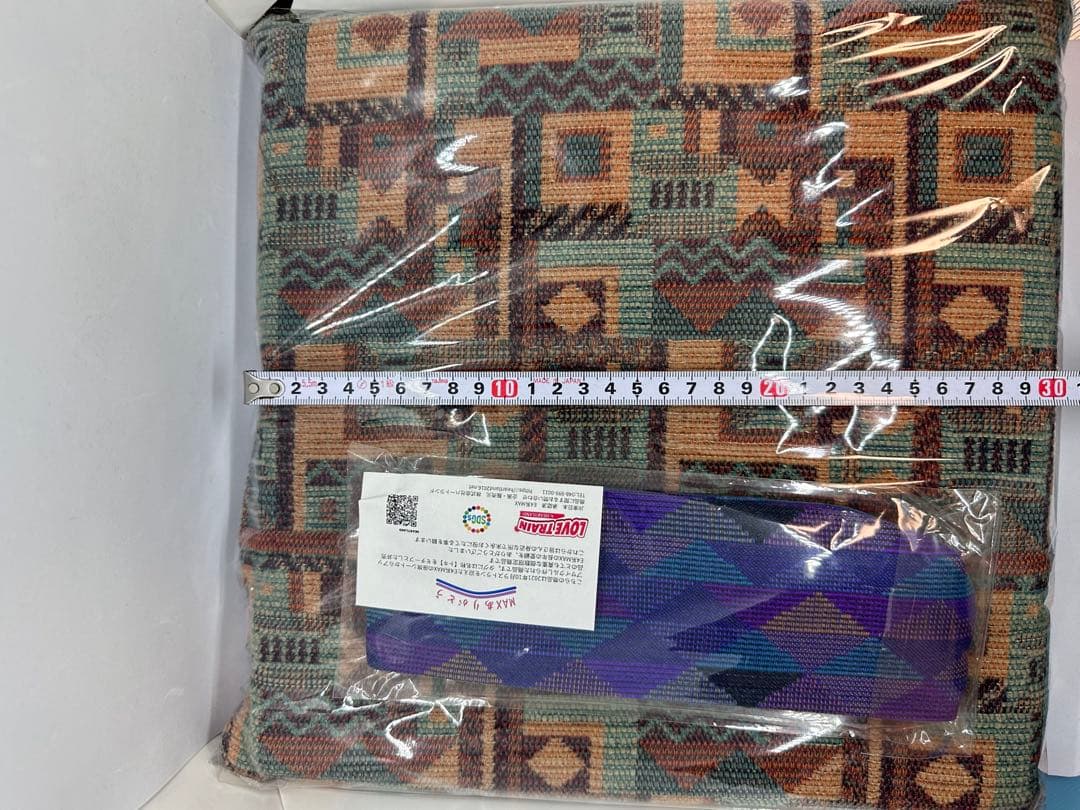 《新品未開封》上越新幹線　E4系MAXのシートから作られたクッションとペンケース