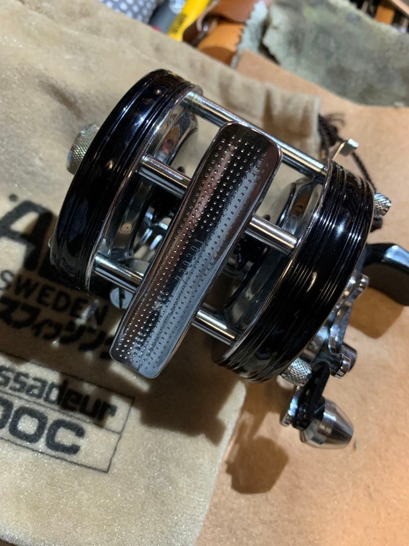 W*r様 ABU5000C アンバサダー 当時物 ベイトリール アブ(五十鈴リー