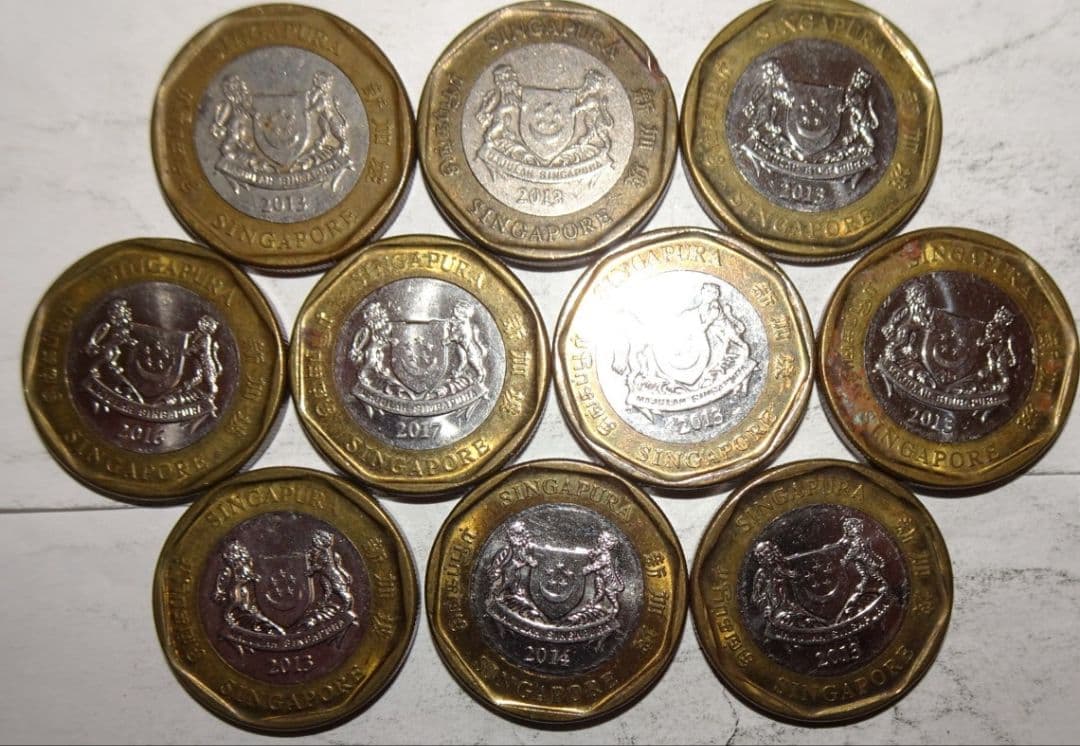 シンガポール硬貨 新1ドル 10枚 約24mm