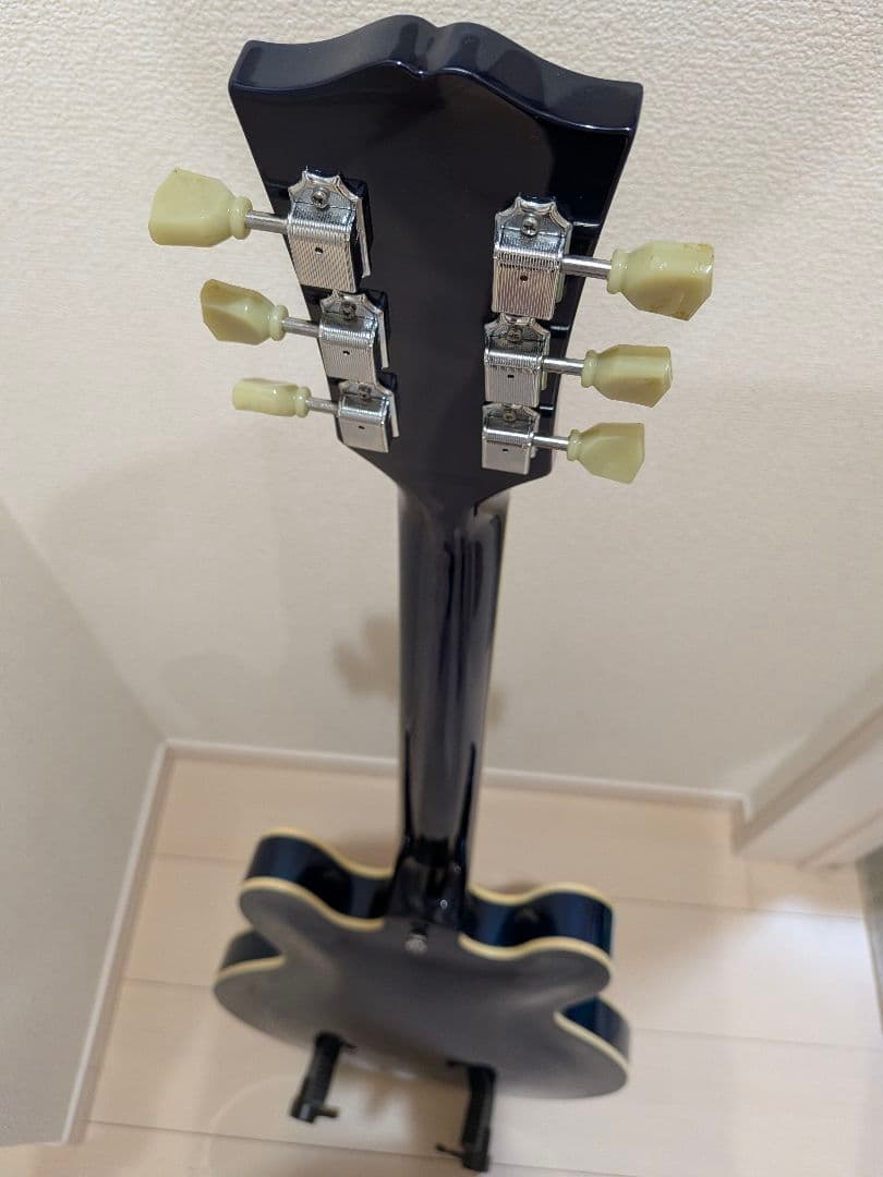 TOKAI ES-335タイプ セミアコギター ES86SBL