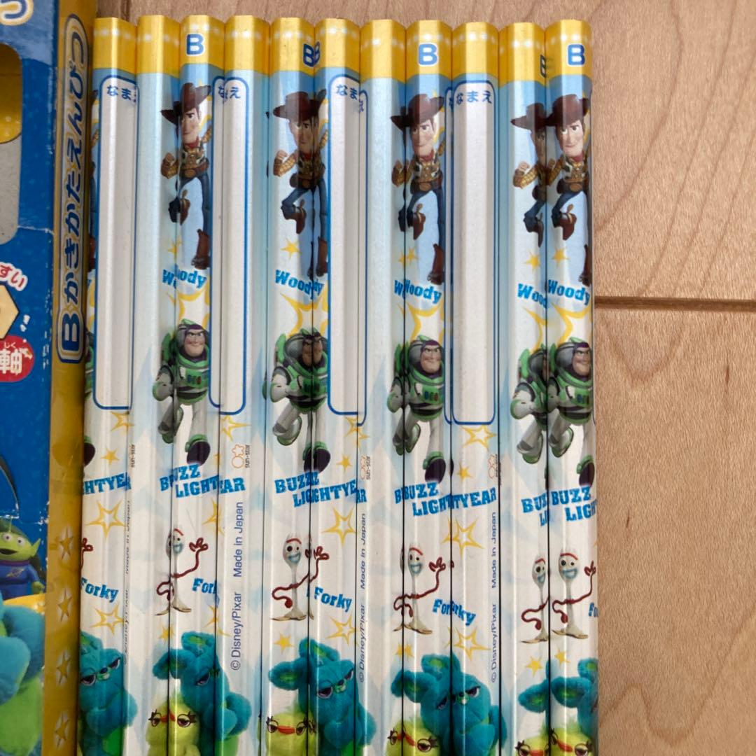 トイ・ストーリー 4 ぬりえ 鉛筆 ステッカーセット