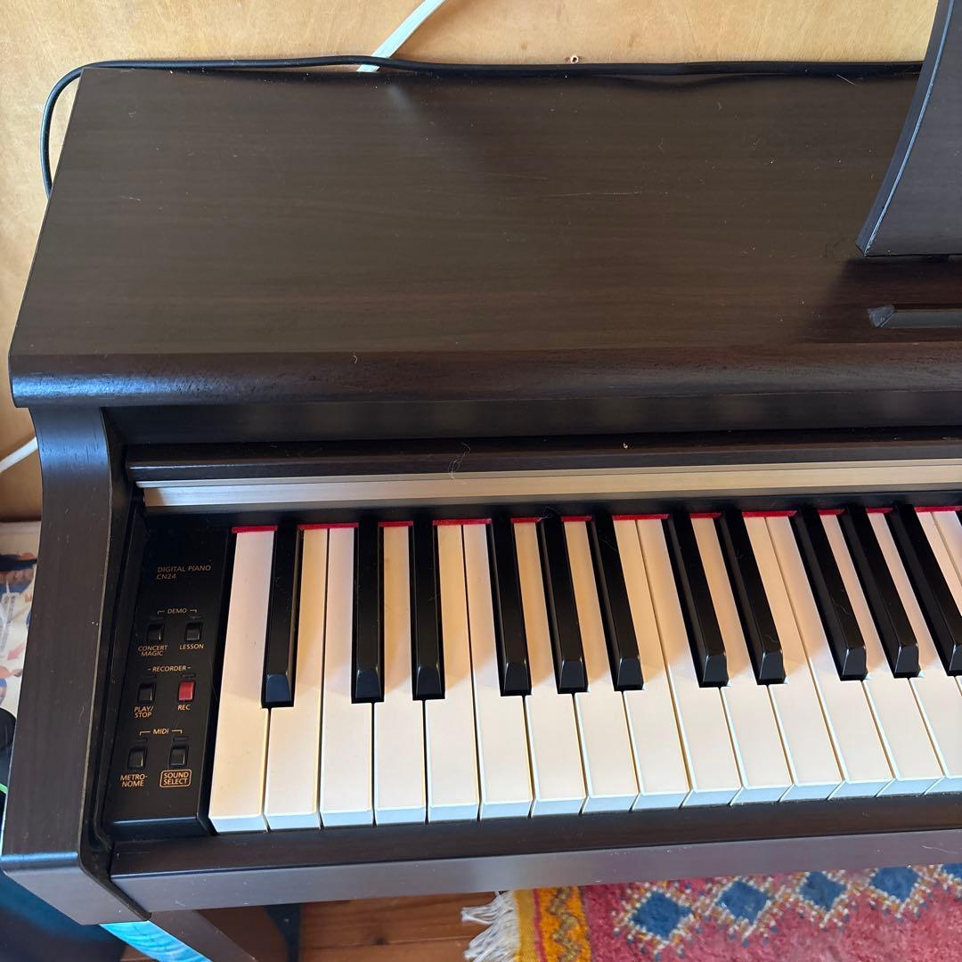 （引き取り）中古美品　KAWAI デジタルピアノ CN24R