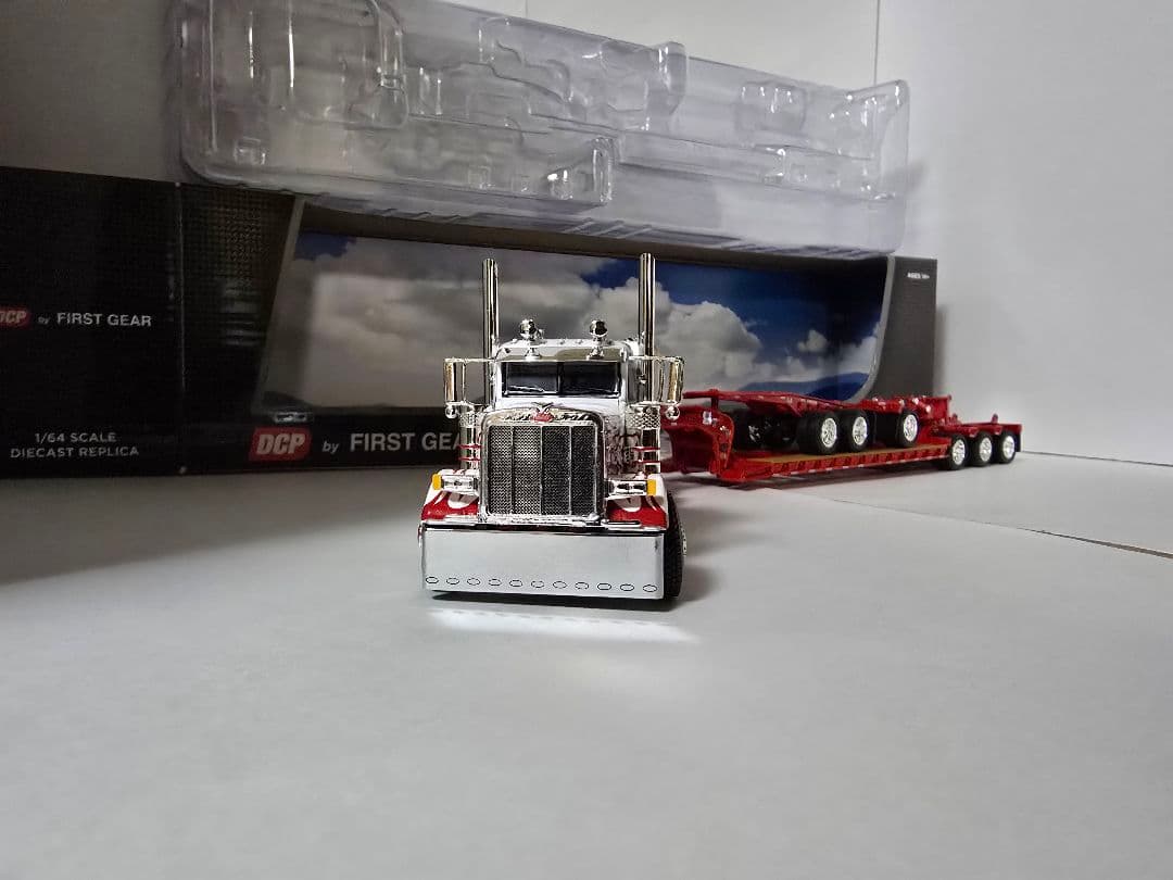 専用 Peterbilt389 重機運搬