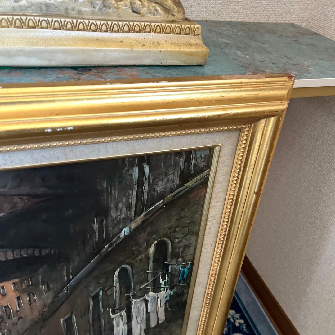 【更に値下げしました】街並み 油彩画 金色フレーム