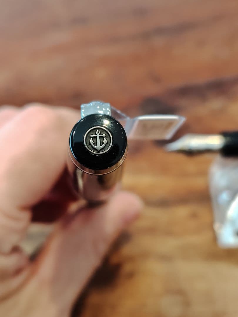 セーラー万年筆 プロフェッショナルギア 銀 万年筆 極細字（専用コンバーター付）