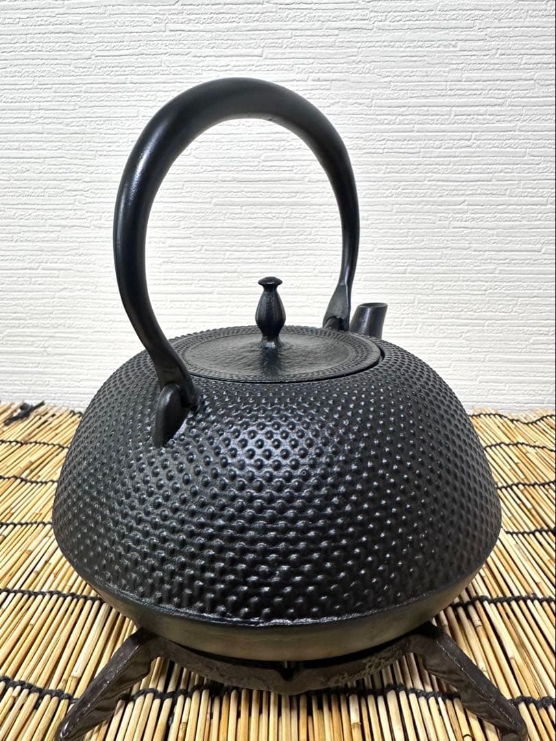 未使用品、供箱、栞付　南部文秀堂造　１５型 ＩＨ機器対応モデル　南部鉄瓶