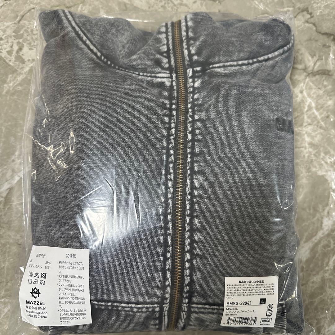 MAZZEL ジップアップパーカーL 【新品未使用】