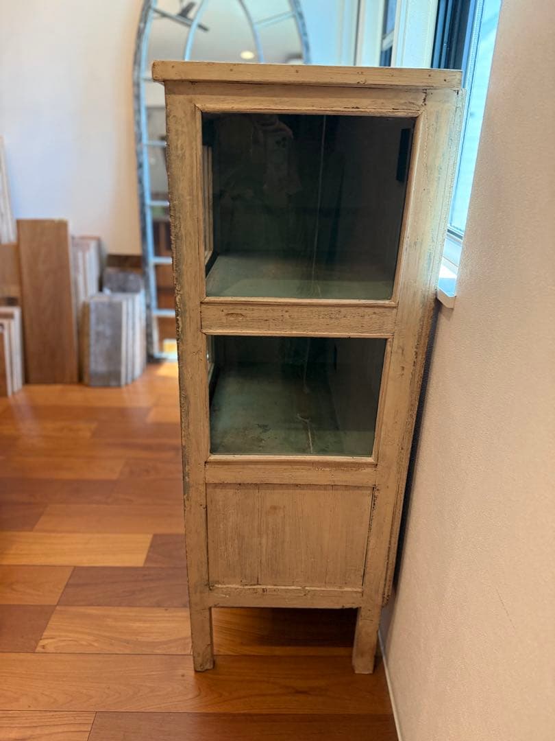 ※早い者勝ち最終価格※【展示品】木製キャビネット ガラス扉付き　ヴィンテージ