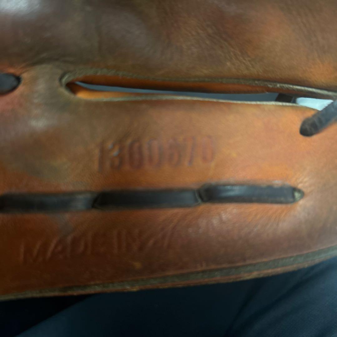 アンダーアーマー硬式内野手用グローブ