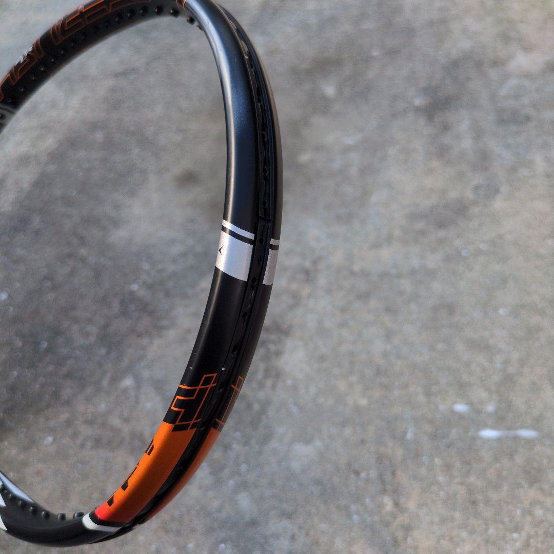 【未使用品】ソフトテニスラケット　ヨネックス　LASERUSH9S UL1