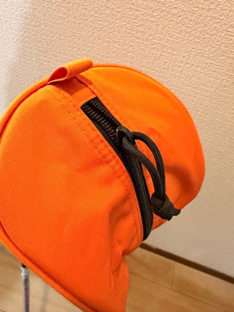 【レア】【新品未使用】ブリーフィング　セルフスタンド　キャディバッグ　オレンジ