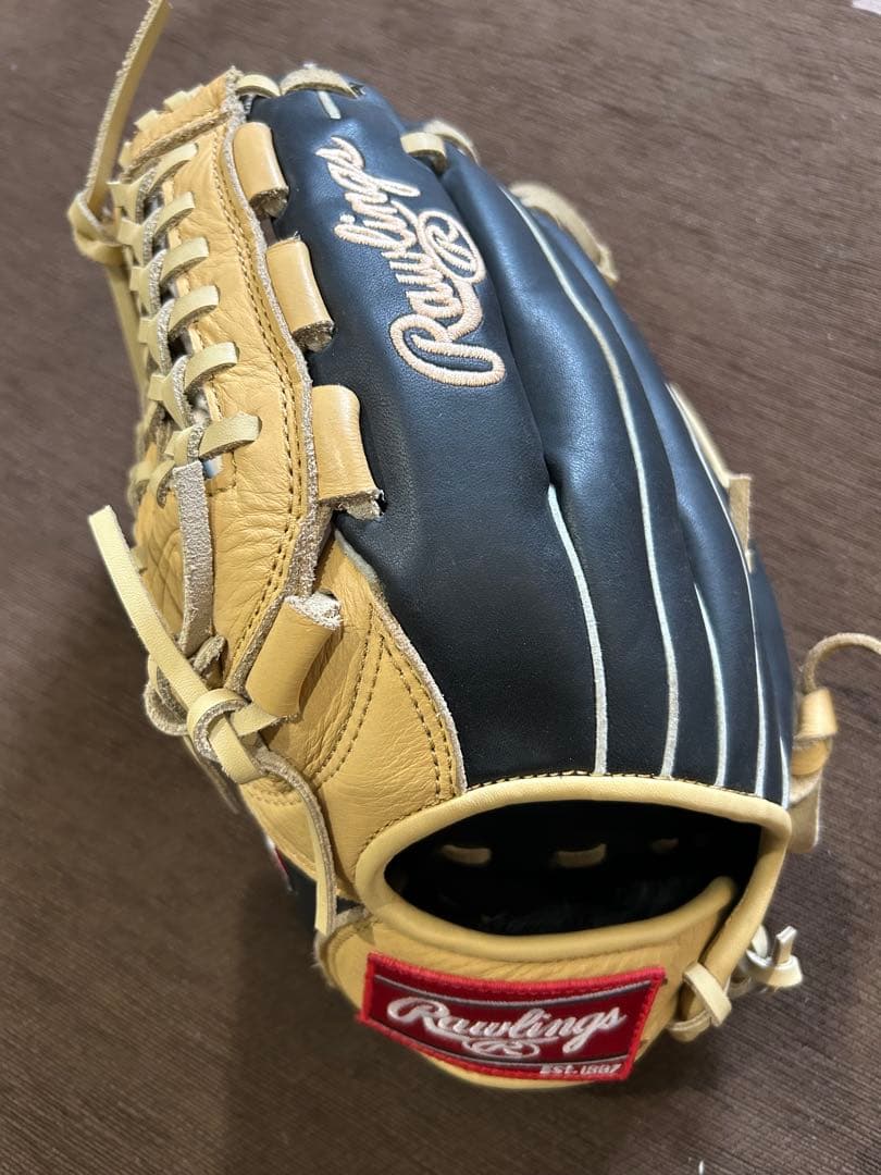 ローリングス 野球グローブ ベージュ/黒　左投げ