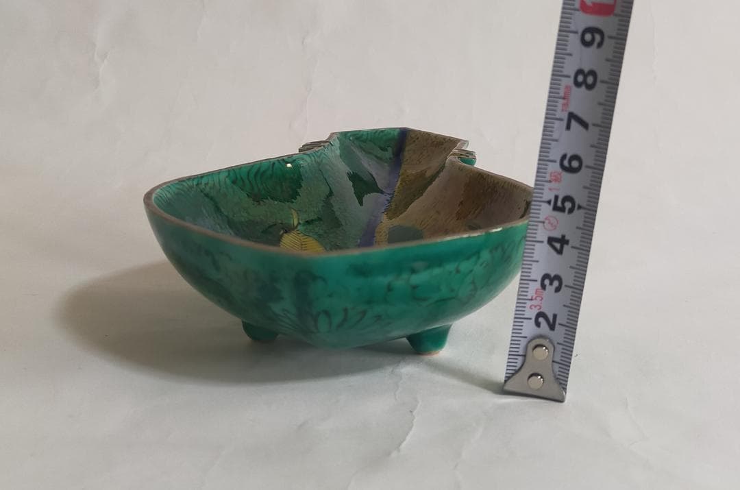 古九谷吉田屋青九谷琵琶形三足盛付皿