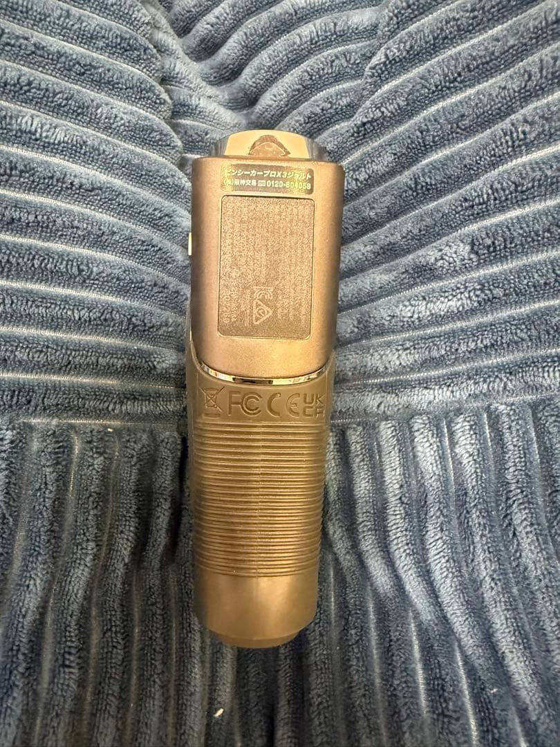 Bushnell Pro X 3 距離計　ブリーフィングケース、電池3個付き