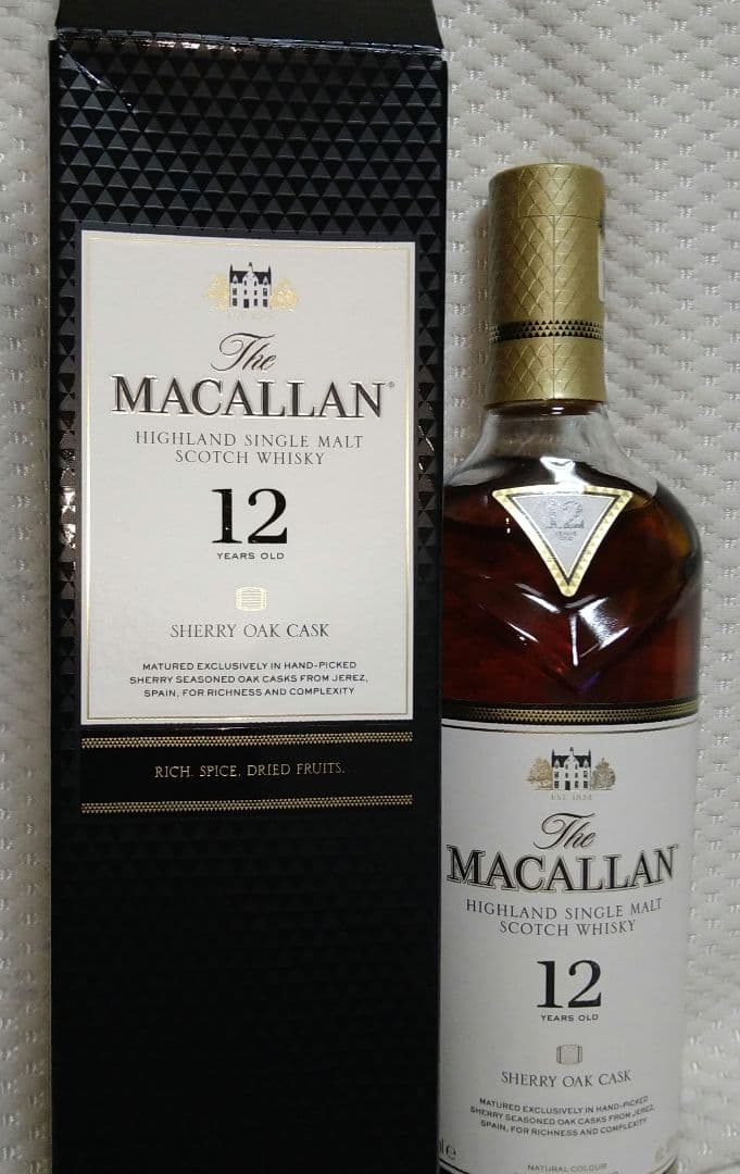 The Macallan 12年 シェリーオークカスク 箱付き