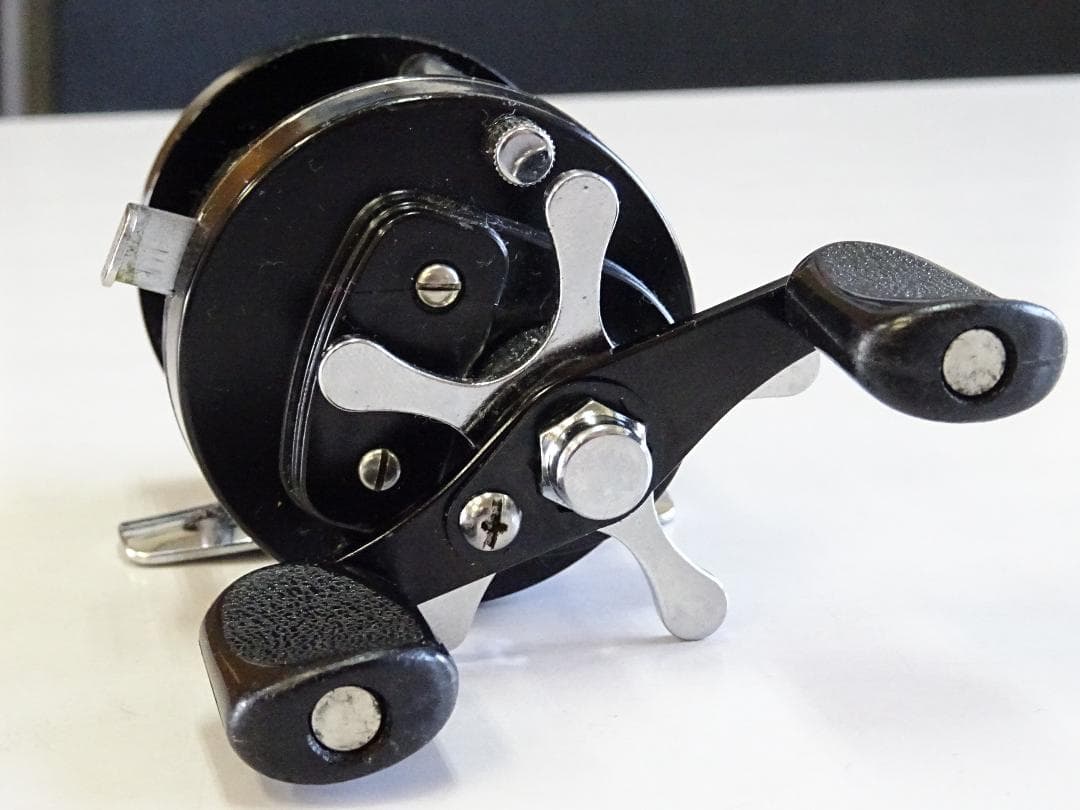 ダイワ　ミリオネア　MINI　MM-2000