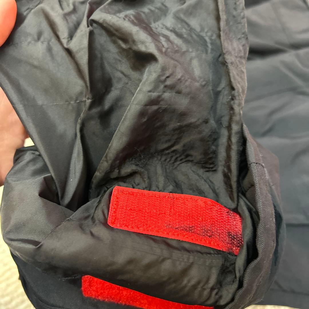 美品BURTON キッズブラック スノーボードパンツxs 110cm120cm