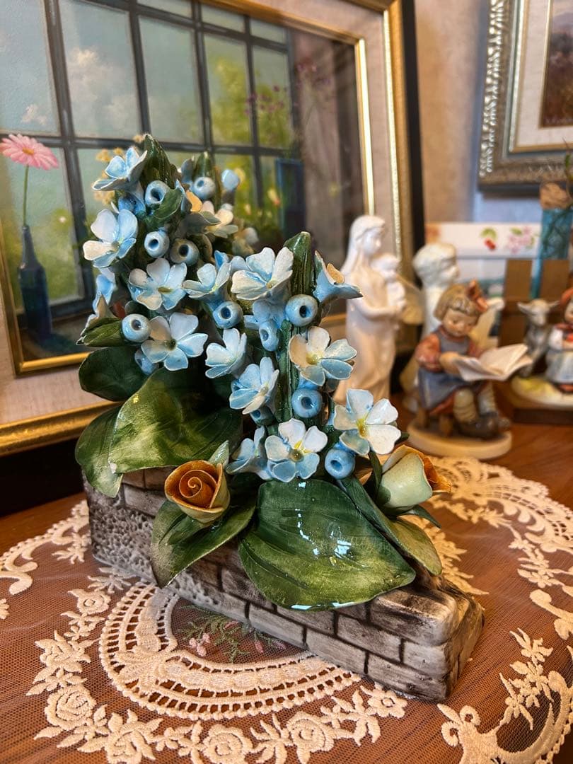 カポディモンテ　陶花　オブジェ　置物