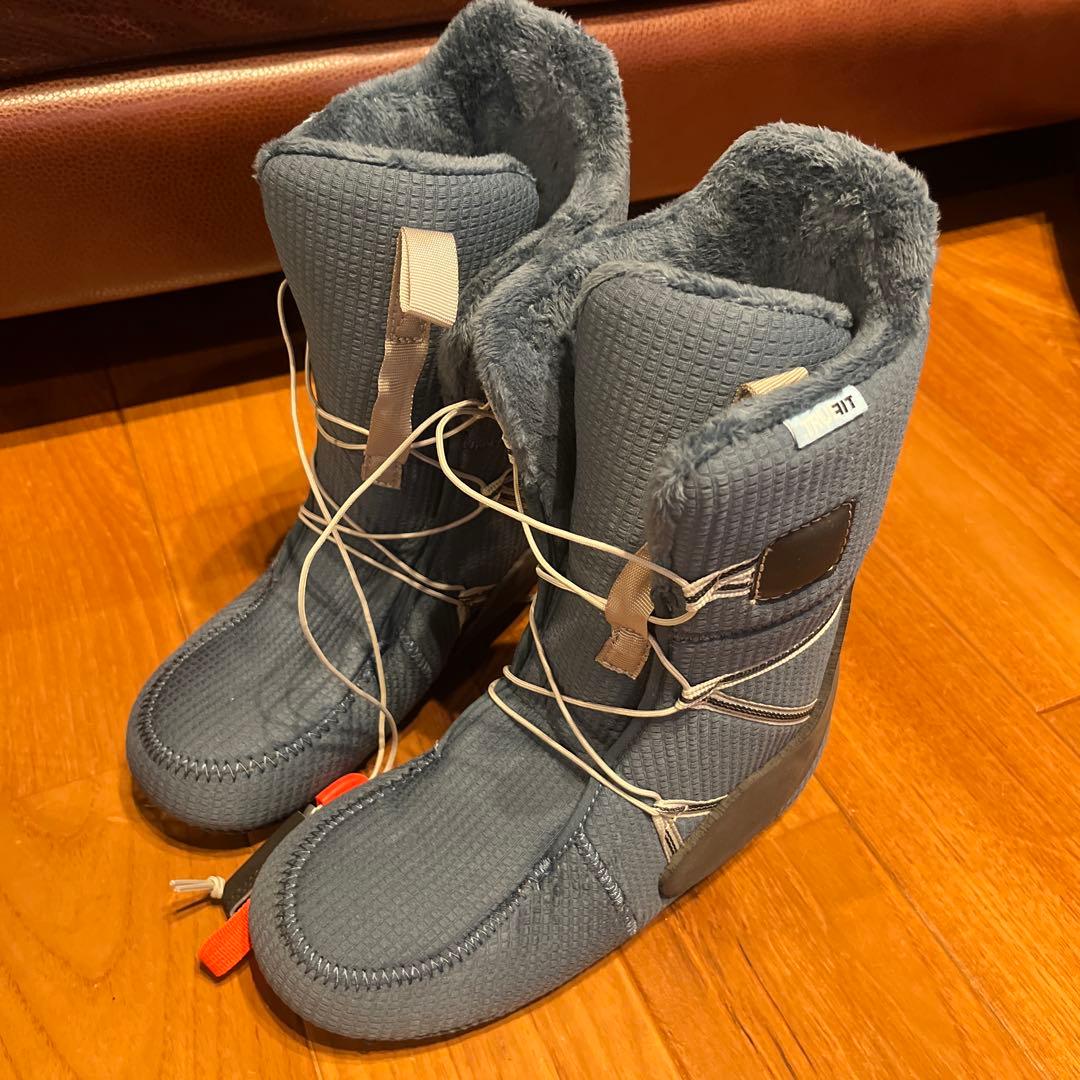 BURTON MINT ブーツ レディース 24.5cm ほぼ未使用