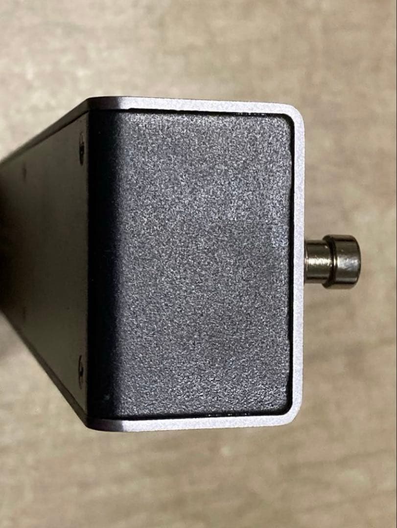 Darkglass Infinity と MIDIfootswitch のセット