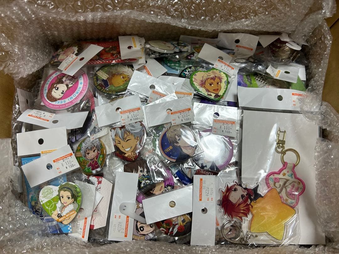 ノンジャンルグッズ　500点以上＋紙類40点　大量　まとめ売り　乙女系　ゲーム等