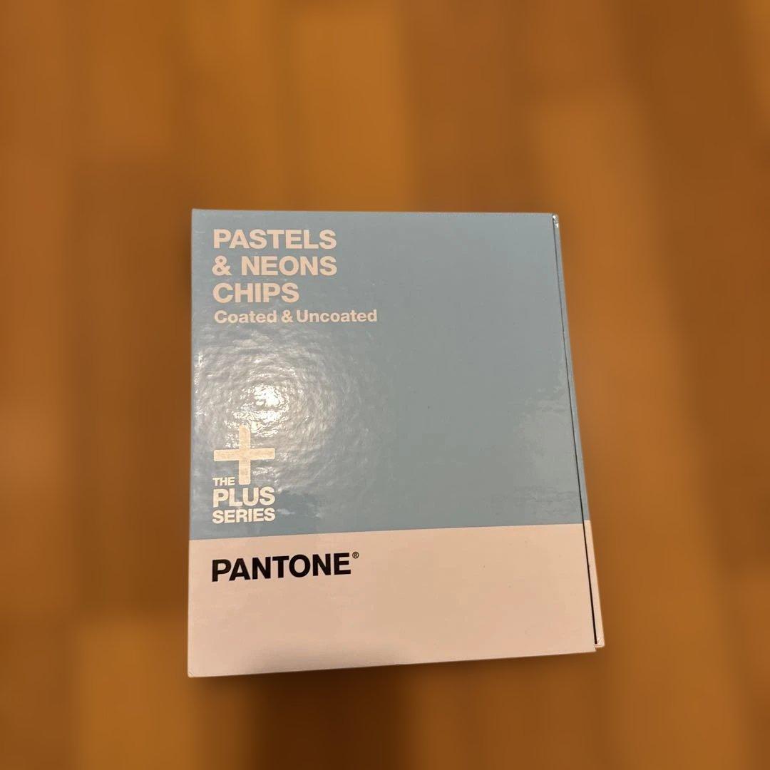 その他 PANTONE PASTELS & NEONS CHIPS