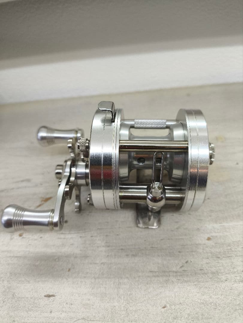 これ以下は無理です　五十鈴リール　BC420SSS VINTAGE　右ハンドル