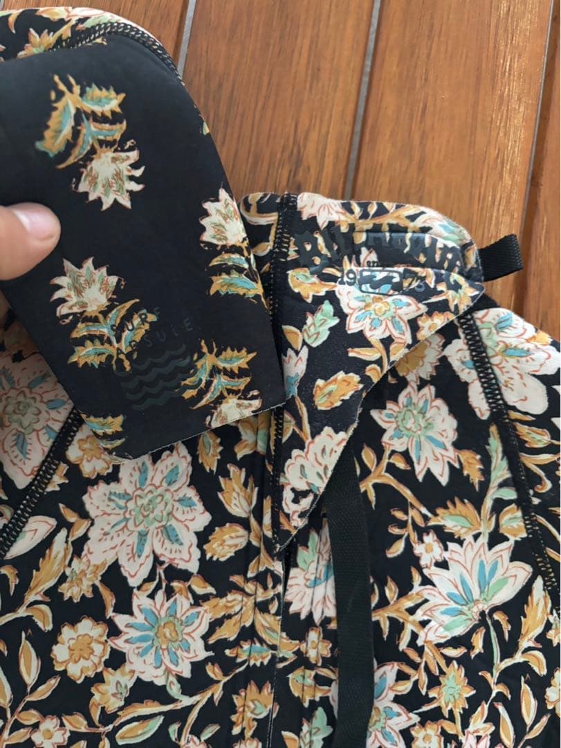 Billabongスプリングウエットスーツ　ショーツタイプ　1mm