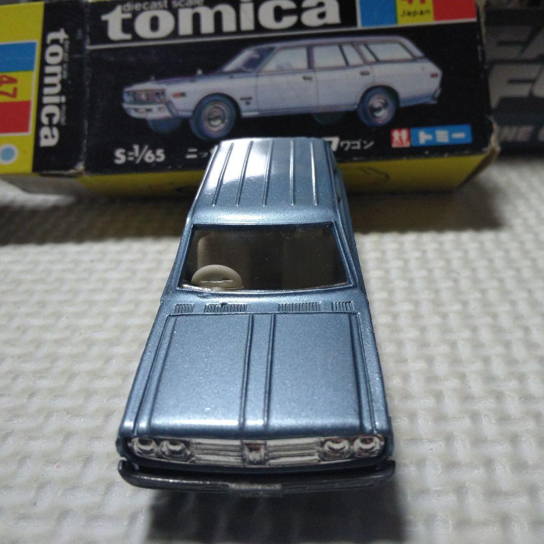 トミカ セドリックワゴン