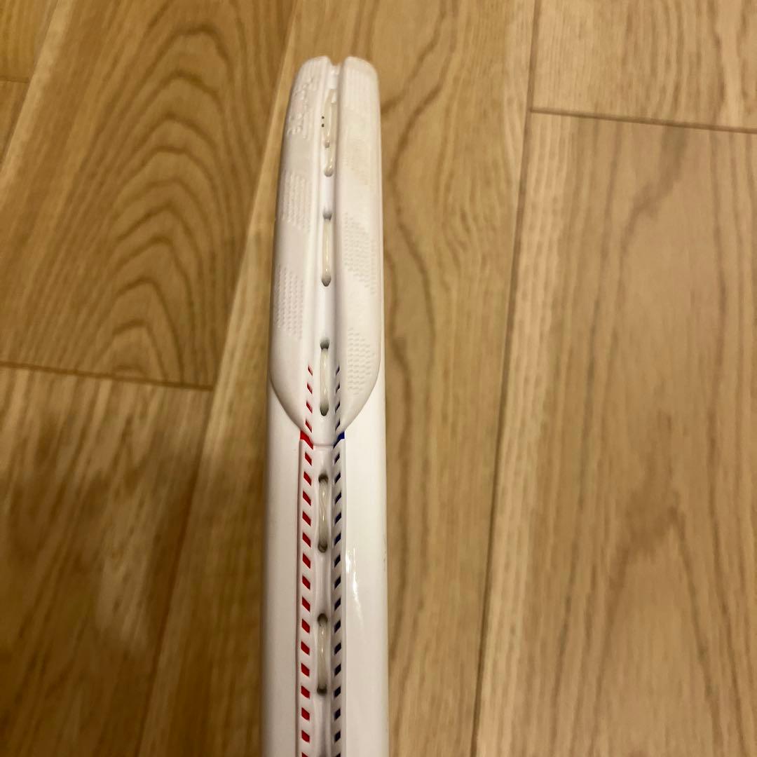 美品　T-FIGHT 300S グリップ2 ナチュラルガット（タッチVS）