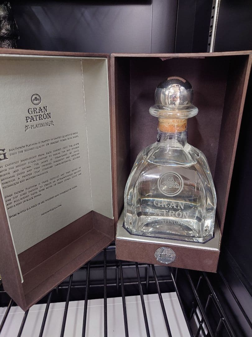 GRAN PATRÓN プラチナテキーラ 750ml