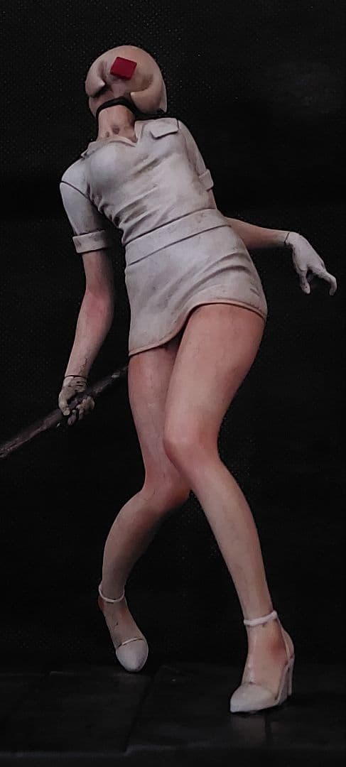 サイレントヒル　バブルヘッドナース フルリペイント生足仕様　オリジナルベース