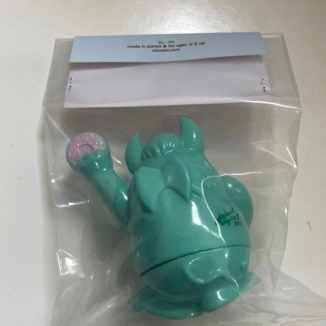 リフレッシュメントトイ devi-chan ソフビ 2023